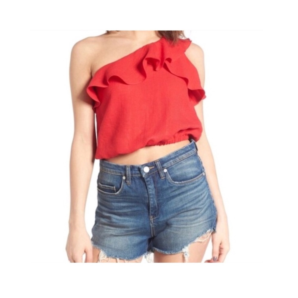 ASTR THE LABEL red crop top